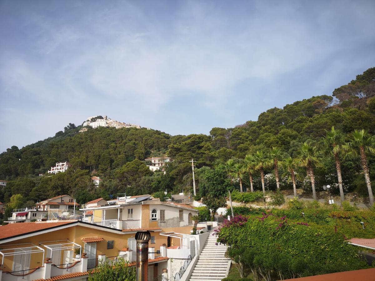 Othalan Aparments Daire Castellabate Dış mekan fotoğraf